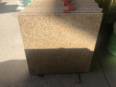 黄色い花こう岩G682タイルコスト